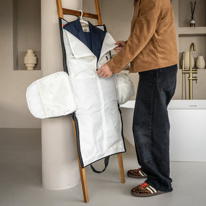 Aerless™ Weekender